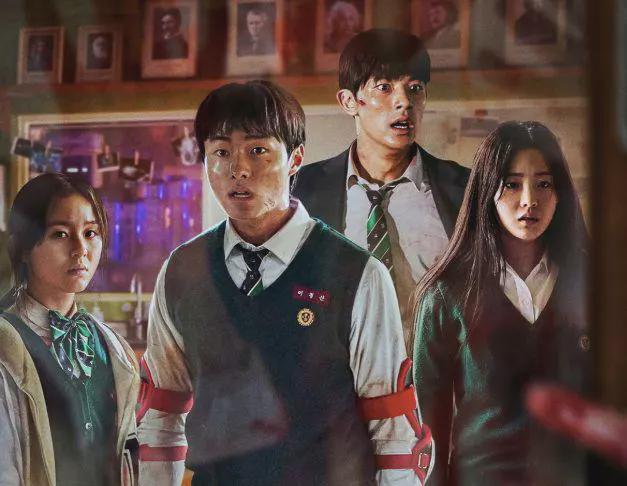 6部大尺度韩剧每部都太适合熬夜刷了澳门新葡京网页Netflix出品的(图5)